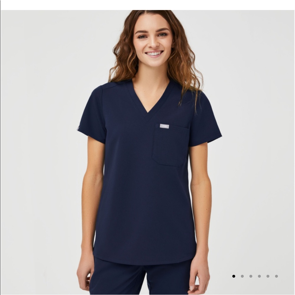 Figs Navy Small scrub top